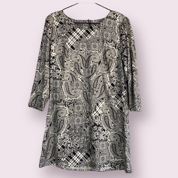 Style & Co. Dresses & Skirts - Style & Co paisley black and white dress